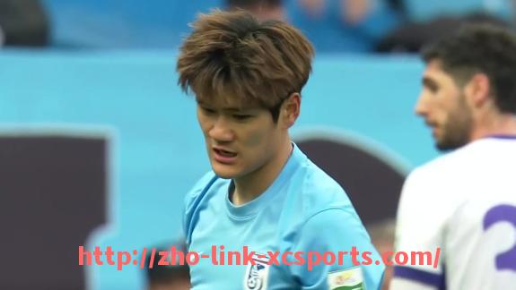 杏彩体育-上海男篮与火箭队对战的全场赛事高清录像 杏彩体育-上海男篮与火箭队对战的全场赛事高清录像